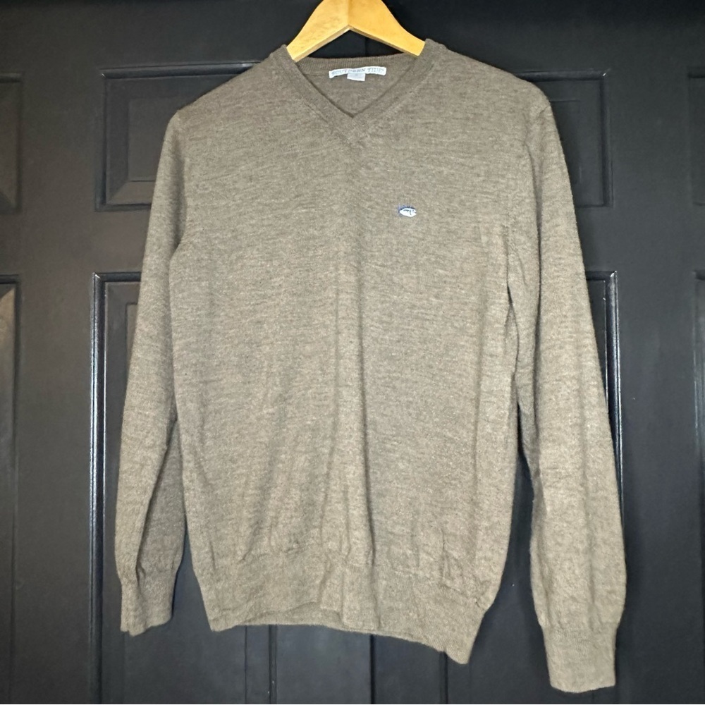 Southern Tide Men’s  Merino Wool Sweater Medium V Neck(c6